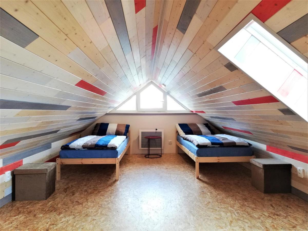Apartmany Pod Capy, Nasavrky ภายนอก รูปภาพ