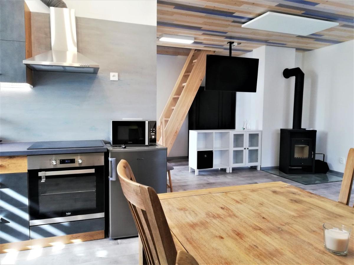 Apartmany Pod Capy, Nasavrky ภายนอก รูปภาพ